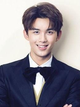 李雨轩演员个人资料,多才多艺的影视新星，演艺事业璀璨绽放